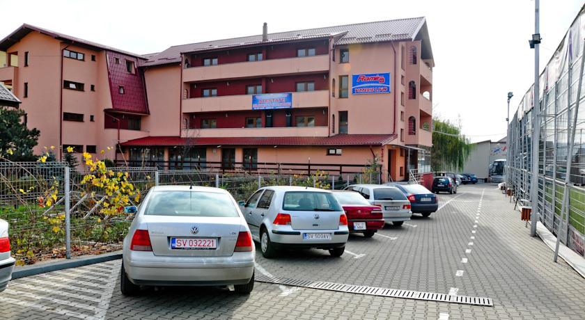 Hotel Complex Ramiro Suceava Exterior foto